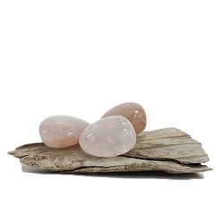 Rose Quartz Tumbled Stones 50g (3-4 Stones)