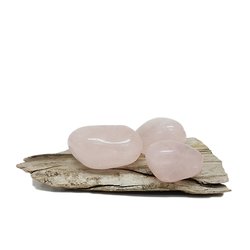 Strawberry Quartz Tumbled Stones 50g (2-3 Stones)