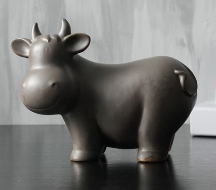 Ceramic Brown Cow Desk Decor - Click Image to Close
