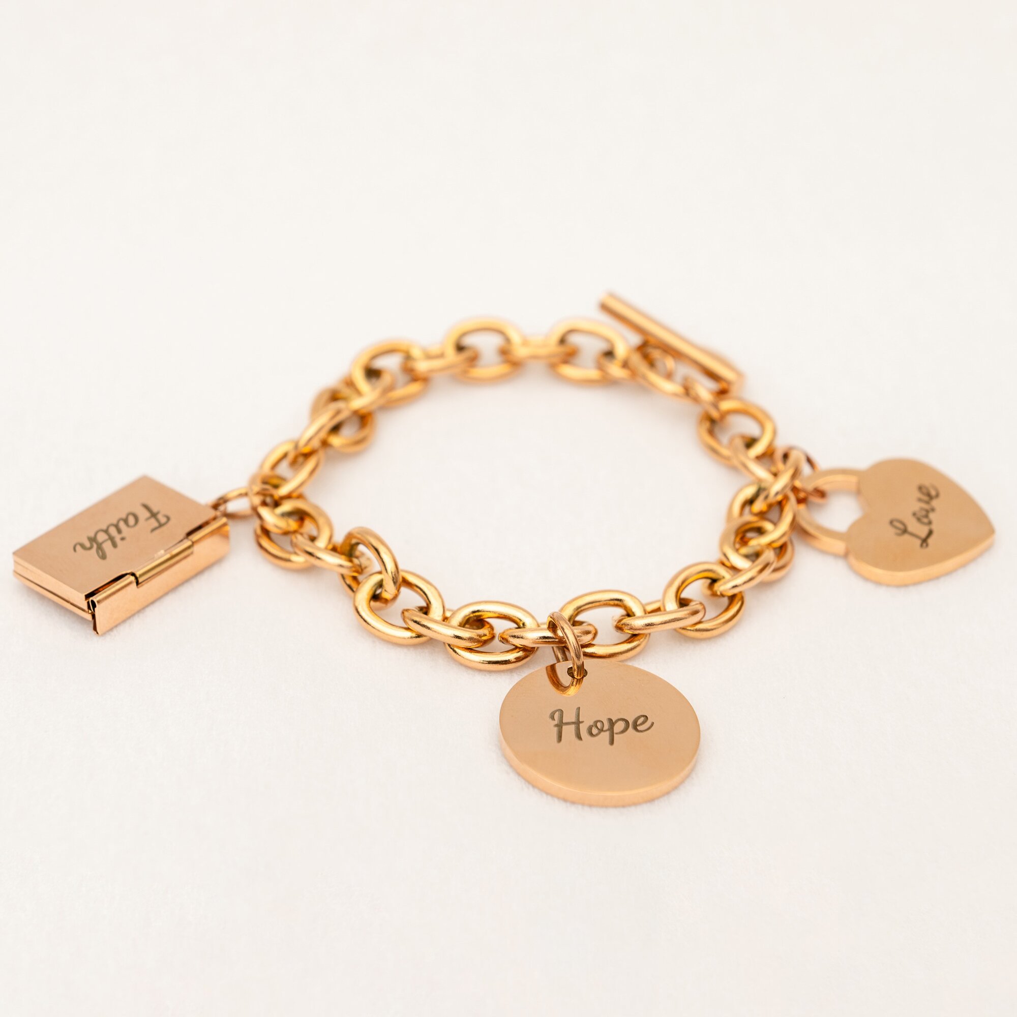 Affirmation Toggle Bracelet - Gold Plated - Click Image to Close
